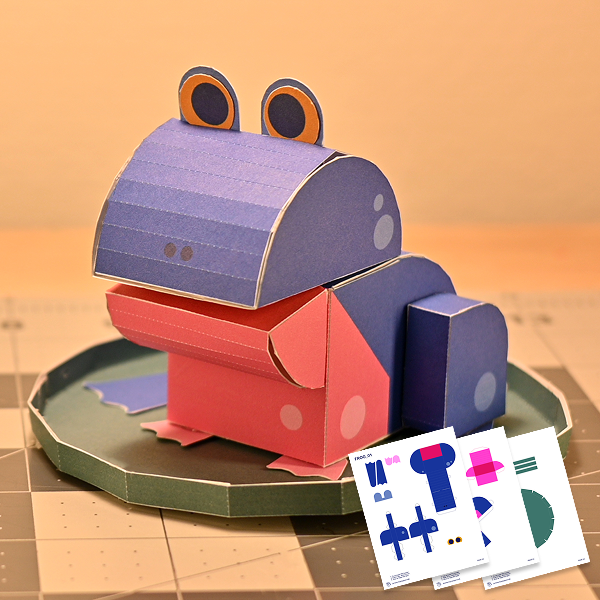 Papercraft frog